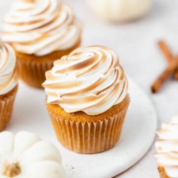 close up of pumpkin meringue cupcakes