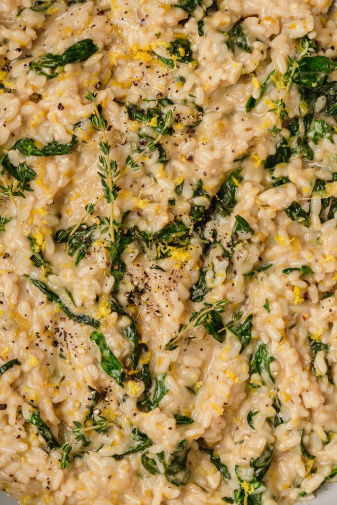 close up shot of texture of leek spinach risotto 