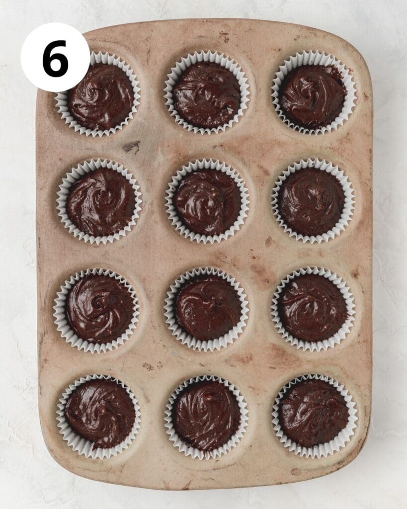chocolate cupcakes in cupcake pan before baking