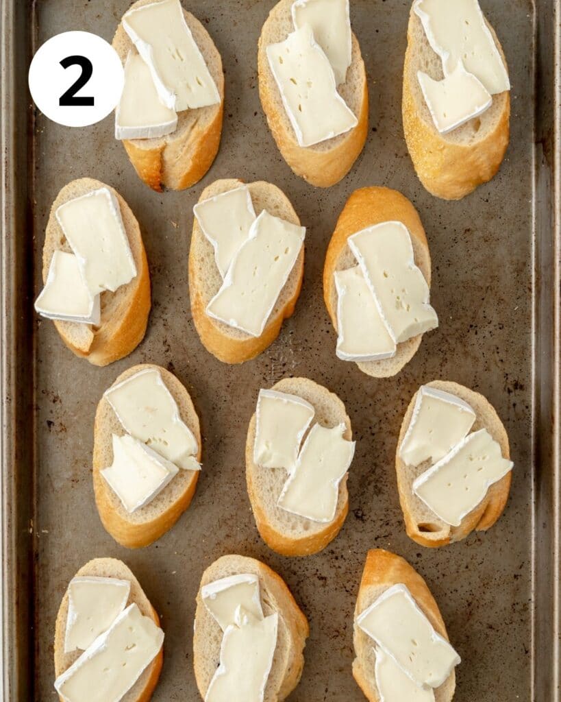 brie on top of slices of bread