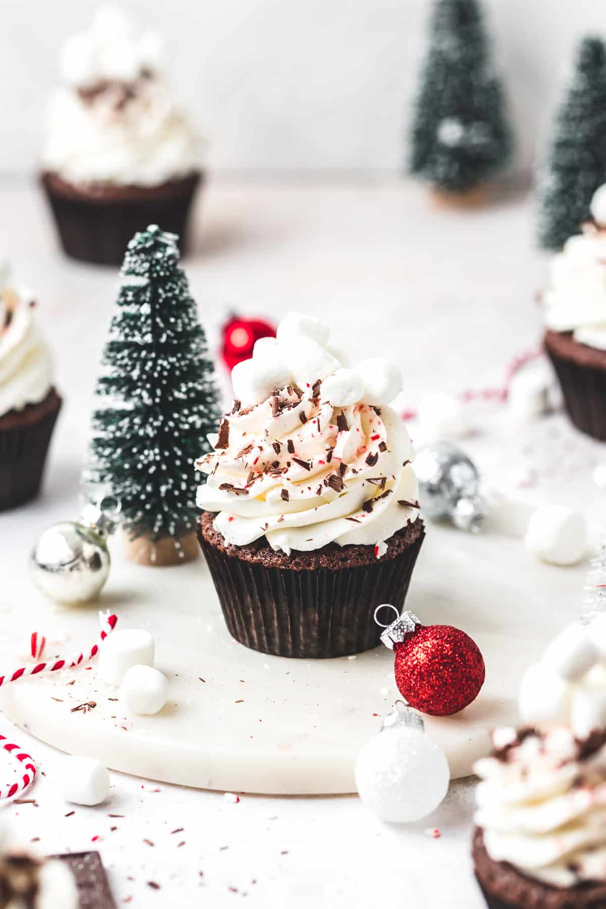 hot chocolate cupcakes for christmas. 