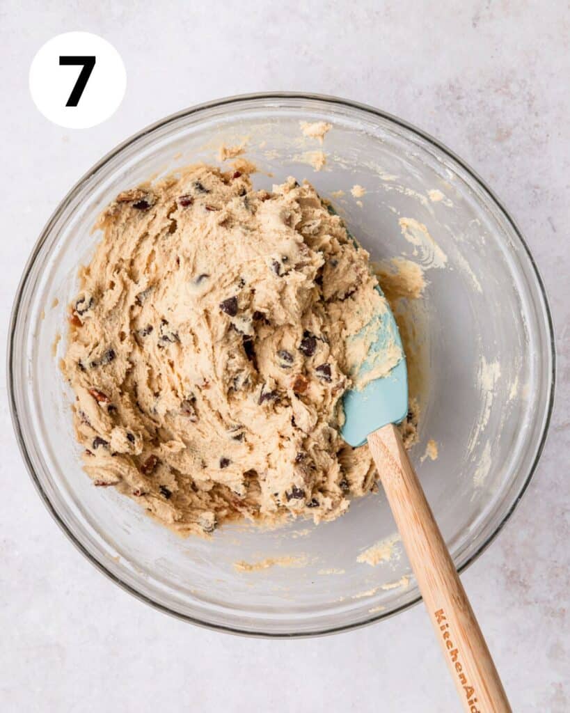 turtle cookie dough in bowl.