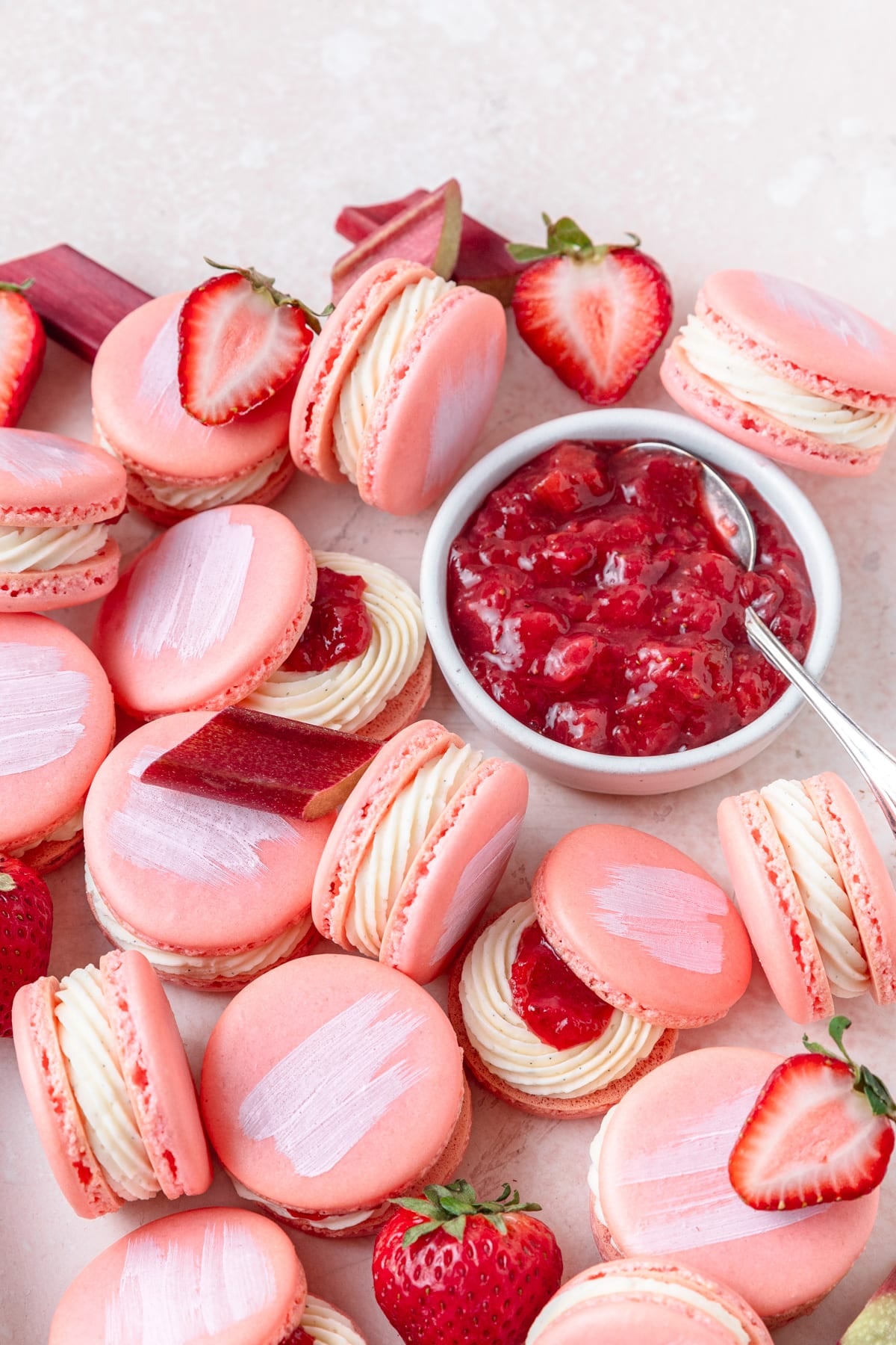 strawberry rhubarb French macarons.