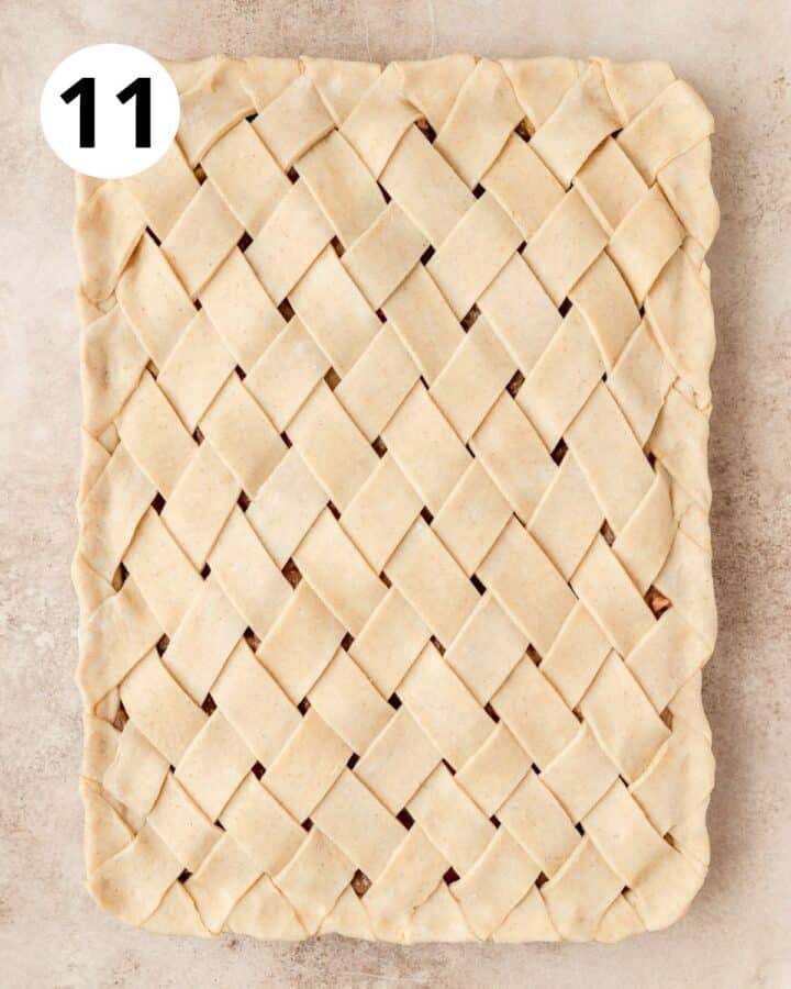 edges of pie dough crimped.