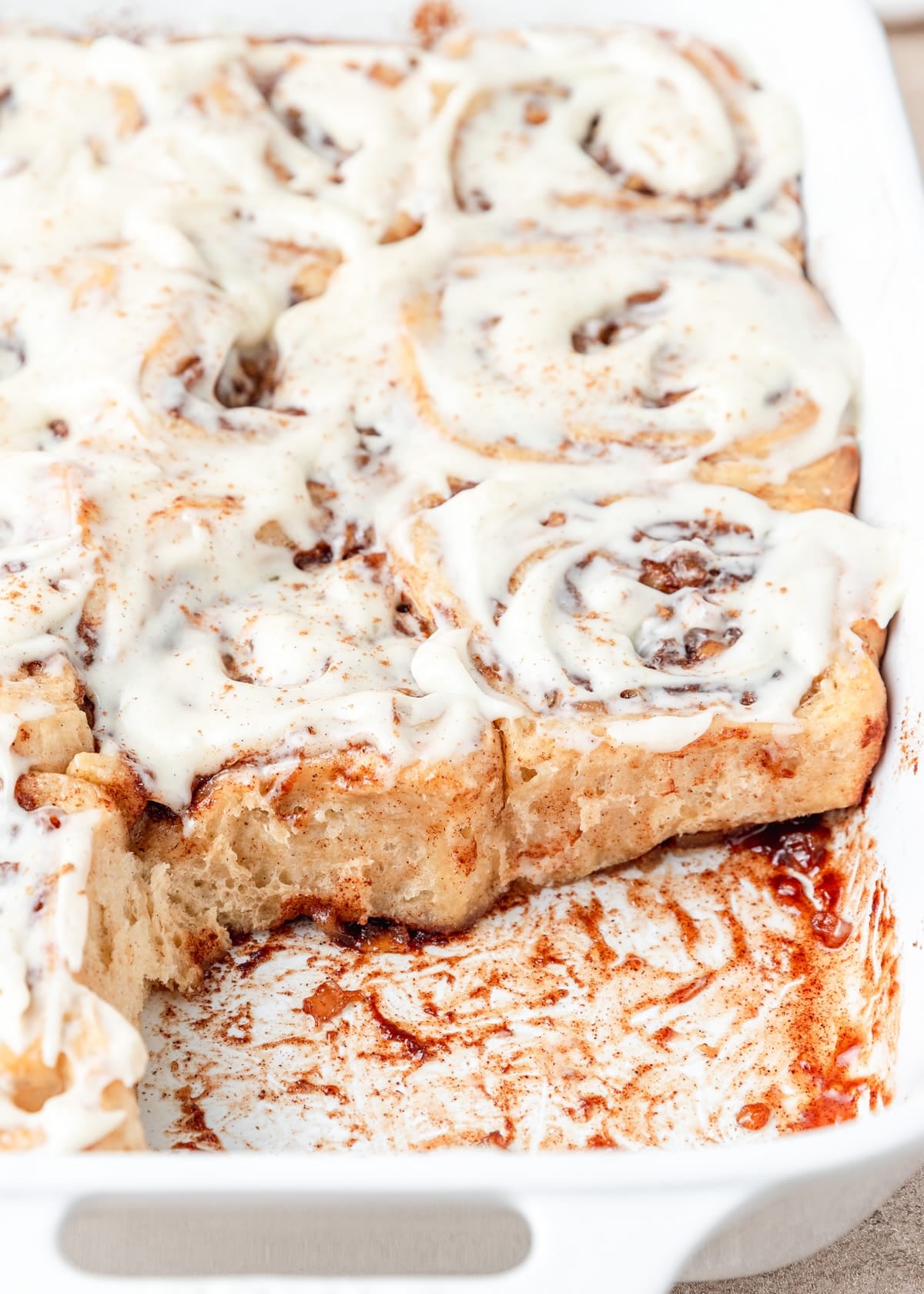 fluffy apple cinnamon rolls.